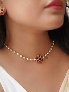 New Arrival Fancy Pearls Necklace