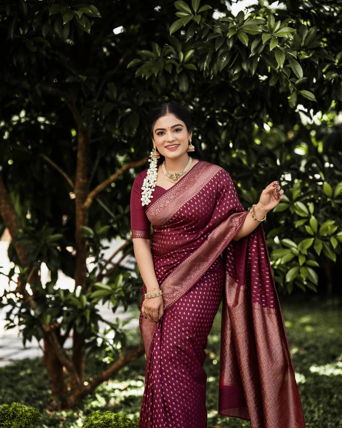 Wedding Maroon Color Soft Silk Saree With Blouse Piece