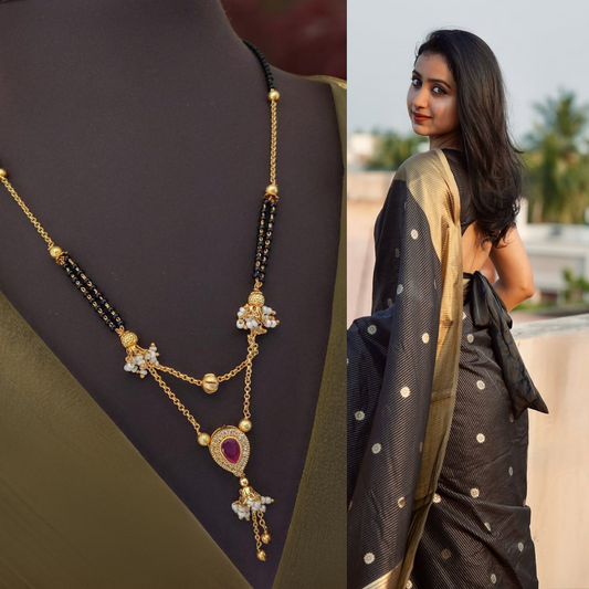 Combo Of Black Saree With Mangalsutra