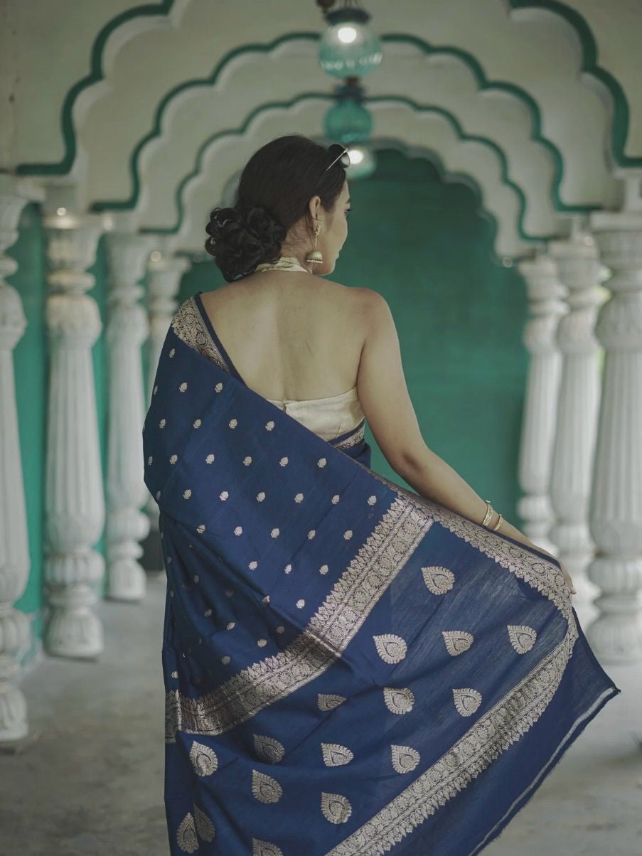 Stylish Blue Color Cotton Silk Saree With Blouse Piece