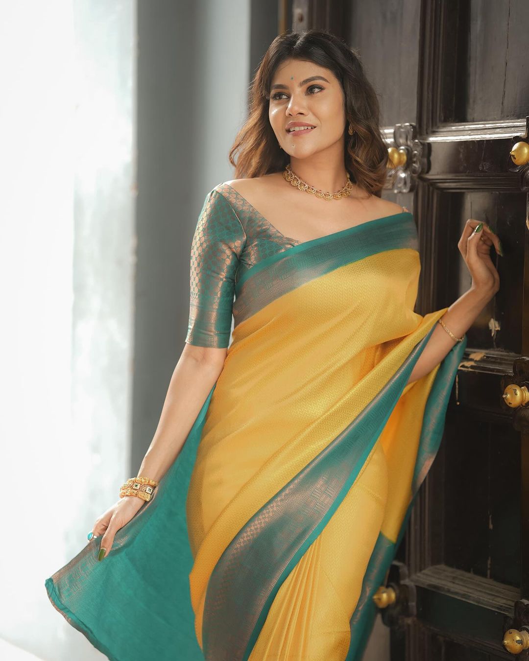 Evergreen Yellow Color Soft Silk Saree With Blouse Piece