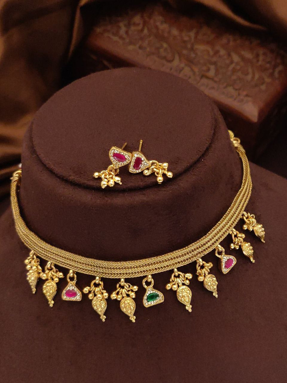 Traditional Brass High Gold Designer Choker Set