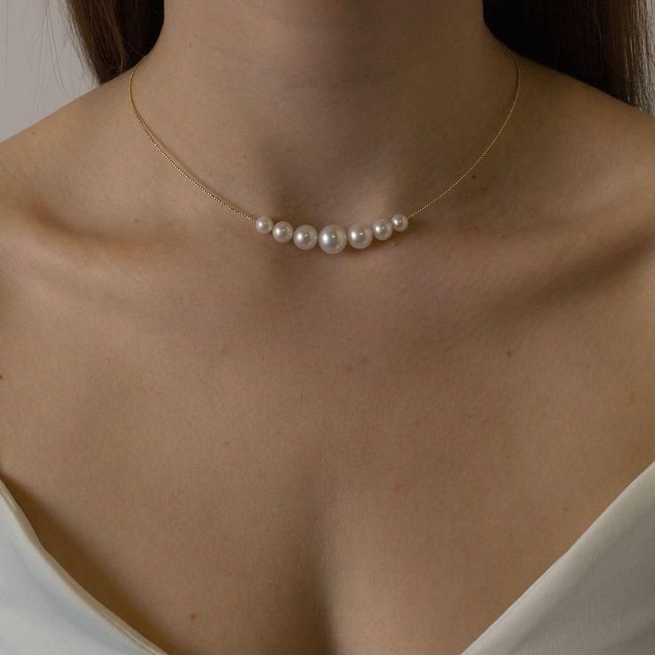 Women's Pearls Necklace