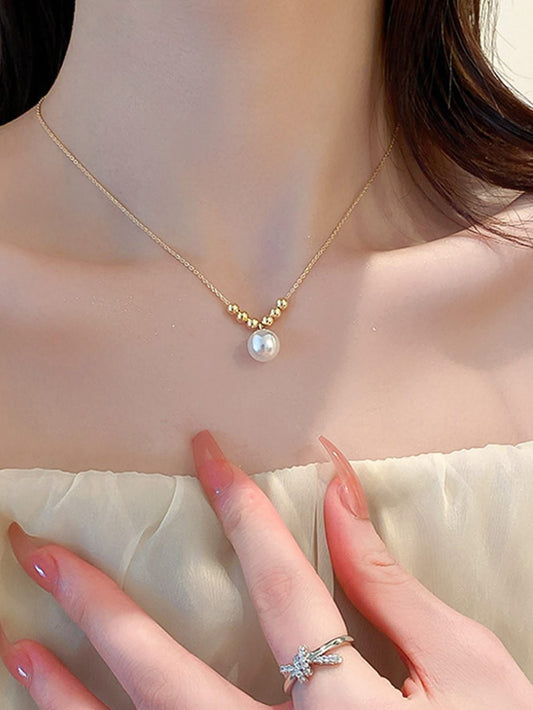 New Arrival Fancy Pearls Necklace